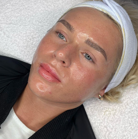 Scopri il Trattamento HydraFacial: L'Innovazione Nella Cura della Pelle anche D'Estate