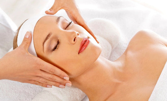 La Primavera è alle Porte: Perché Preparare la Pelle con Trattamenti di Estetica Avanzata?