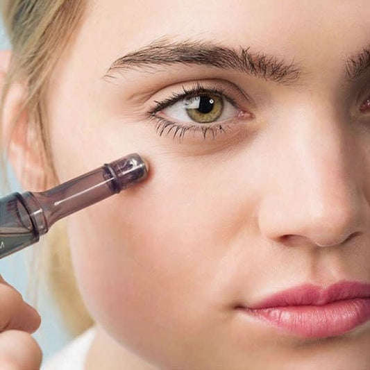 TRATTAMENTO HYDRAFACIAL MD PERK OCCHI O LABBRA (Durata 20 Minuti)